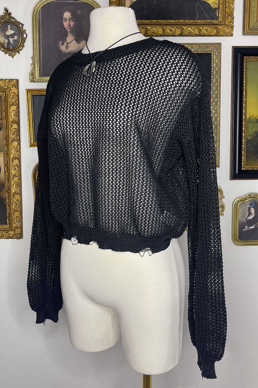 ALICIA DISTRESSED KNIT TOP
