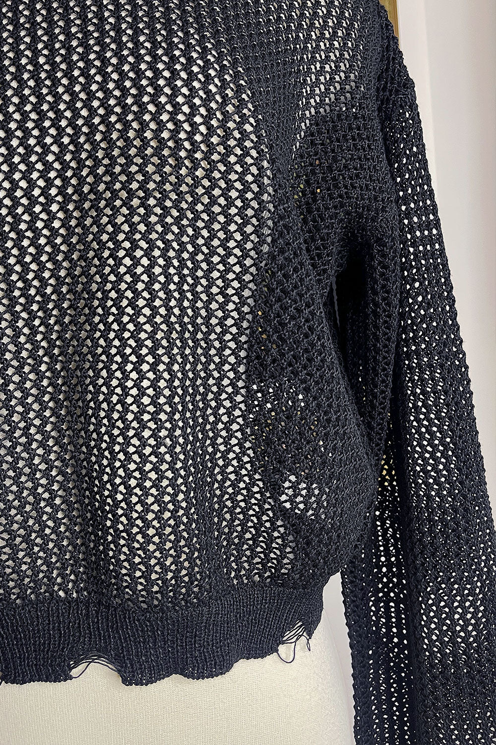 ALICIA DISTRESSED KNIT TOP