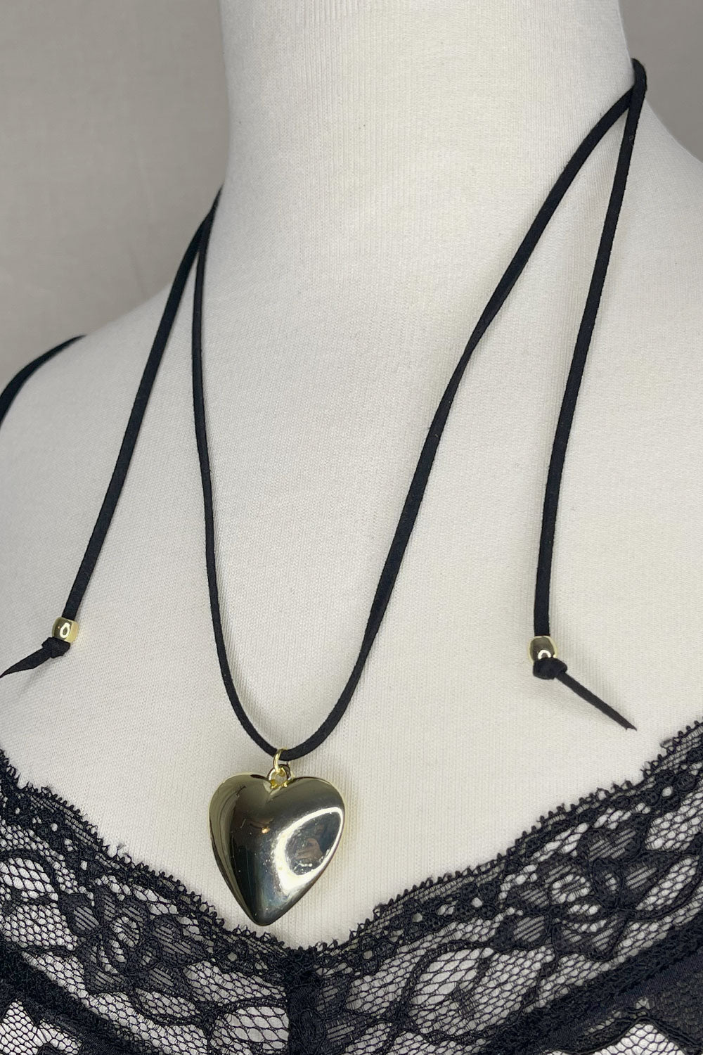 HEART NECKLACE 010
