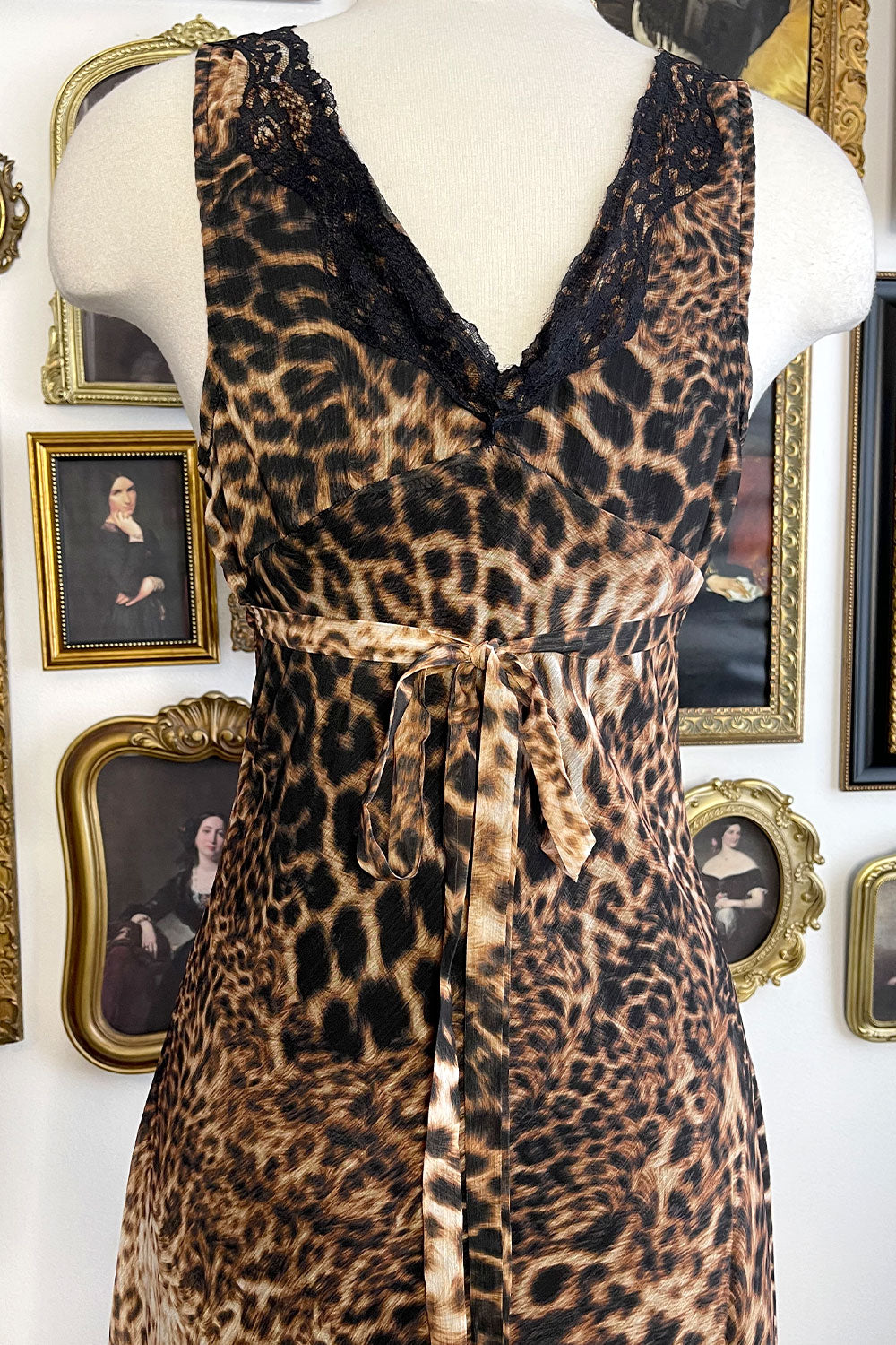 KAYLA LEOPARD MIDI DRESS