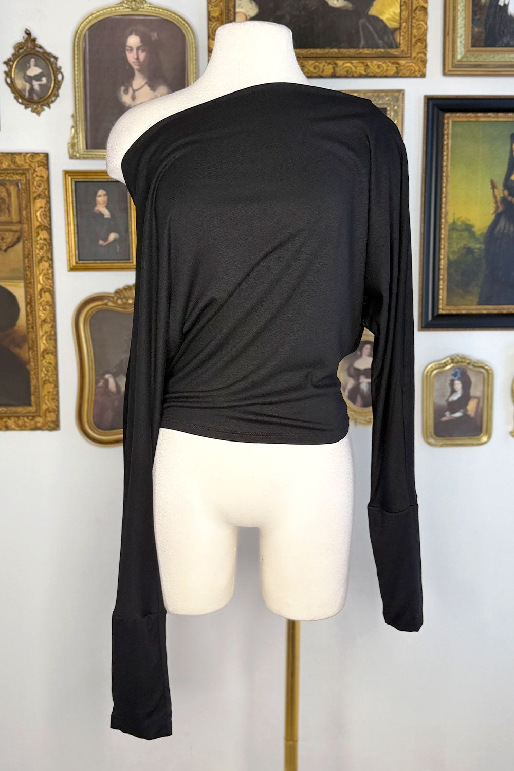 MAYA OFF SHOULDER TOP