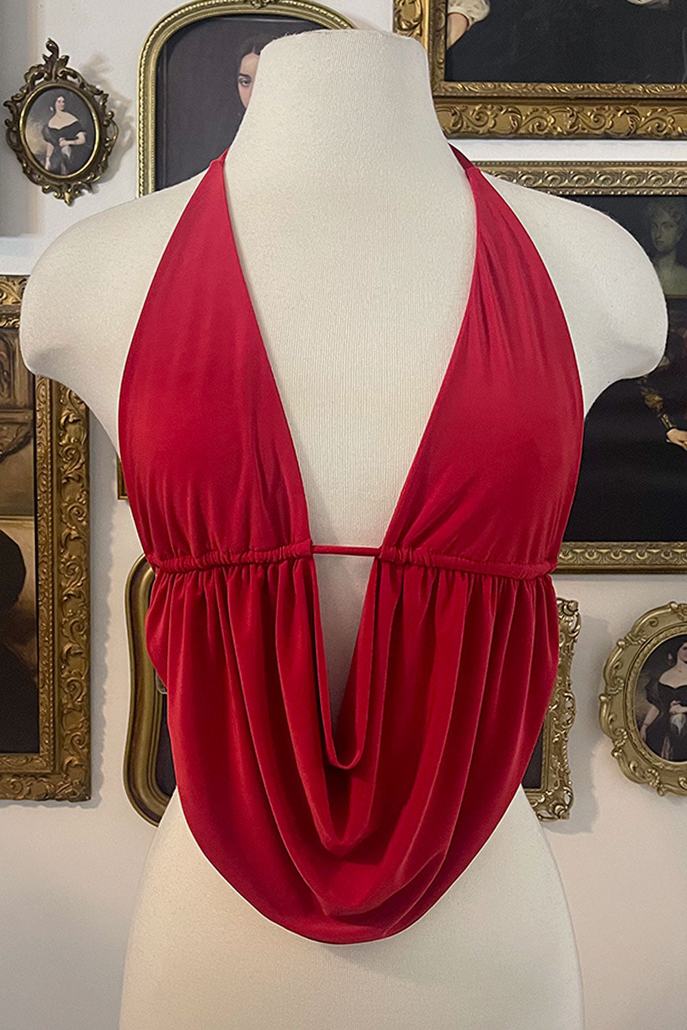 MOLLY OPEN BACK CROP TOP - RED