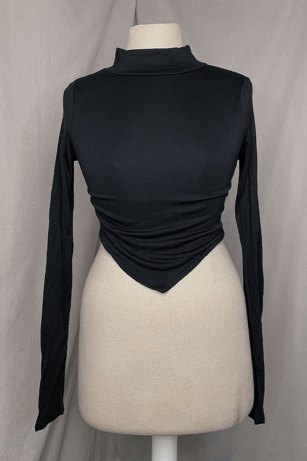 AMBER MOCK NECK LONG SLEEVE TOP