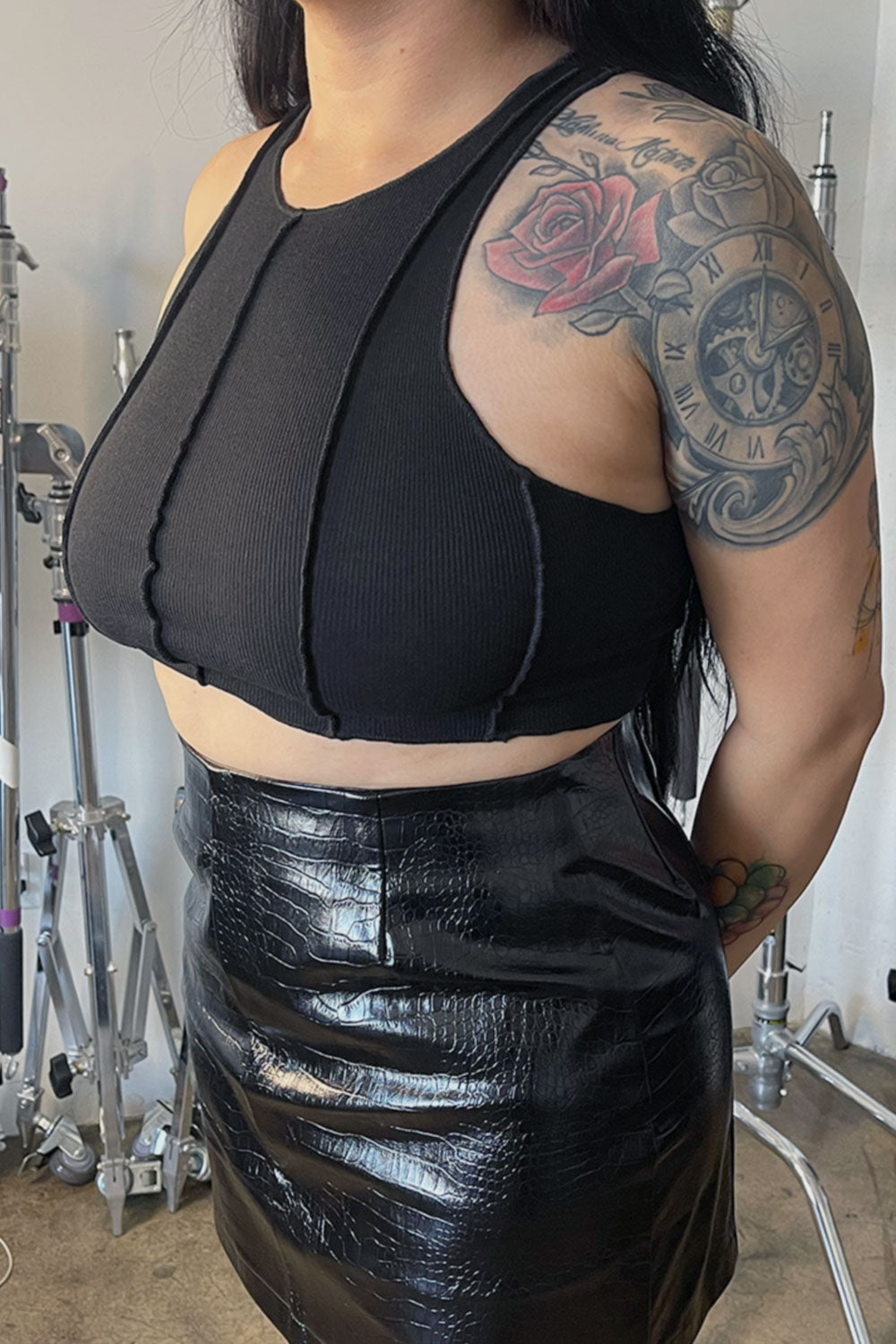 AMY RIBBED CROPPED TANK