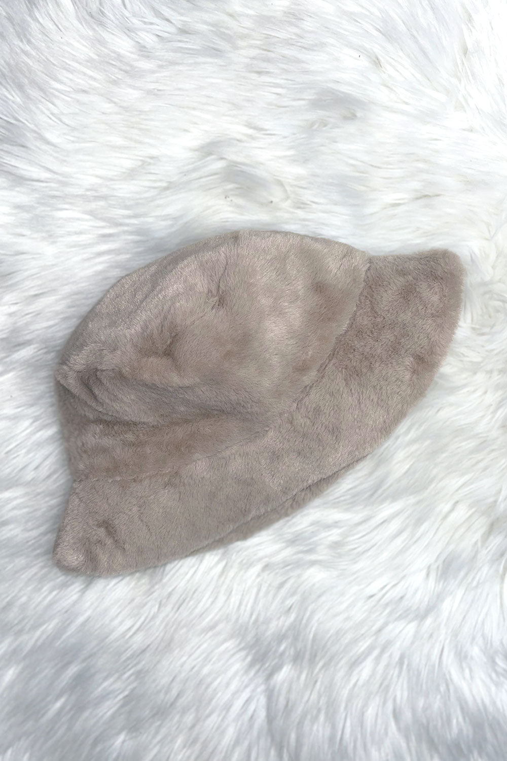 FUZZY BUCKET HAT - MOCHA