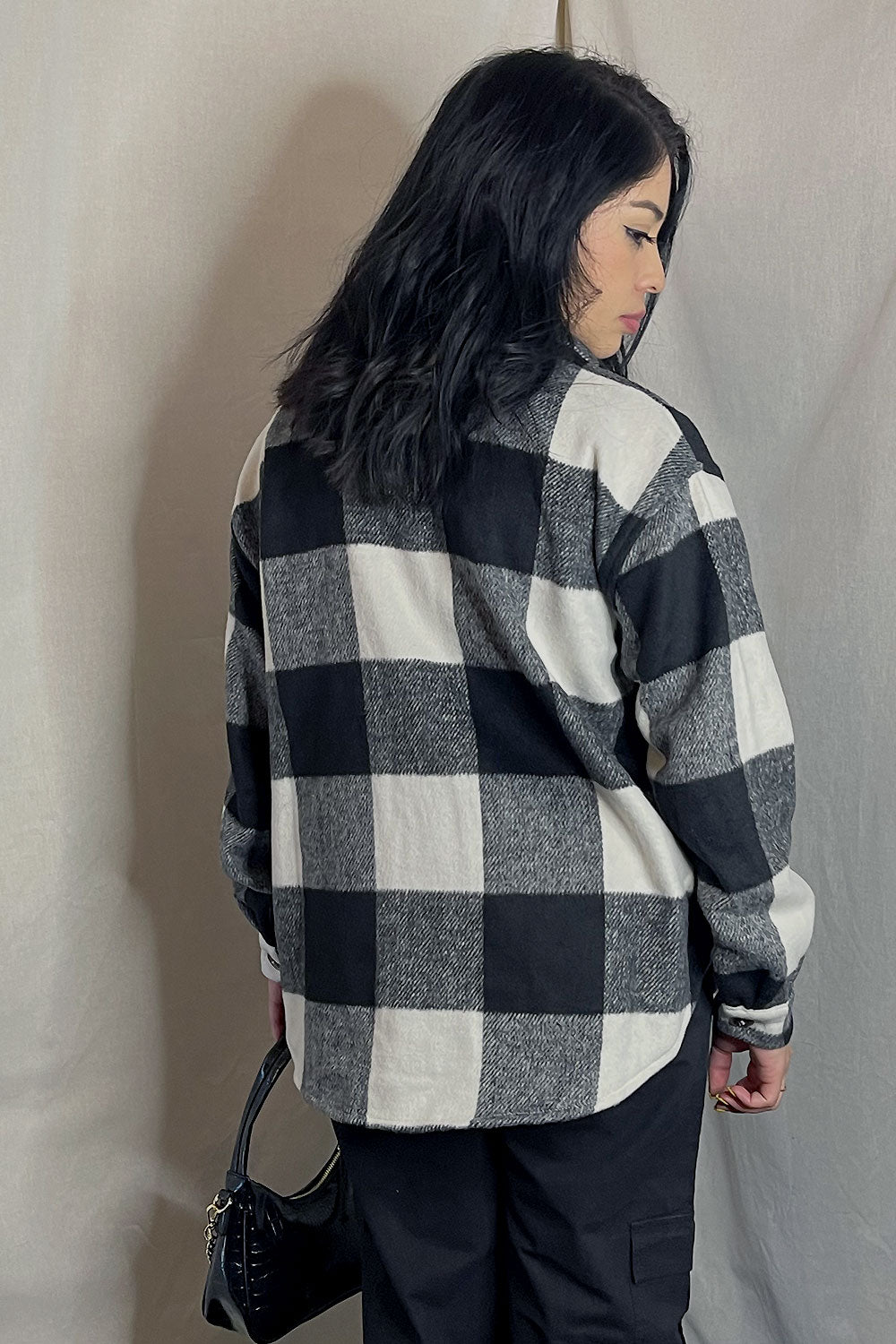 NICOLE OVERSIZED PLAID SHACKET - BLACK