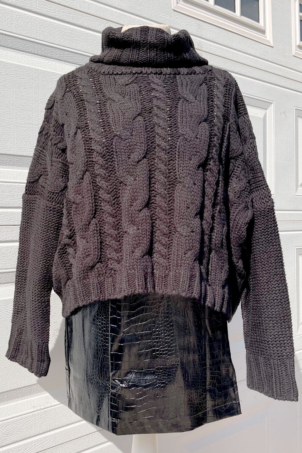 REGINA TURTLENECK SWEATER