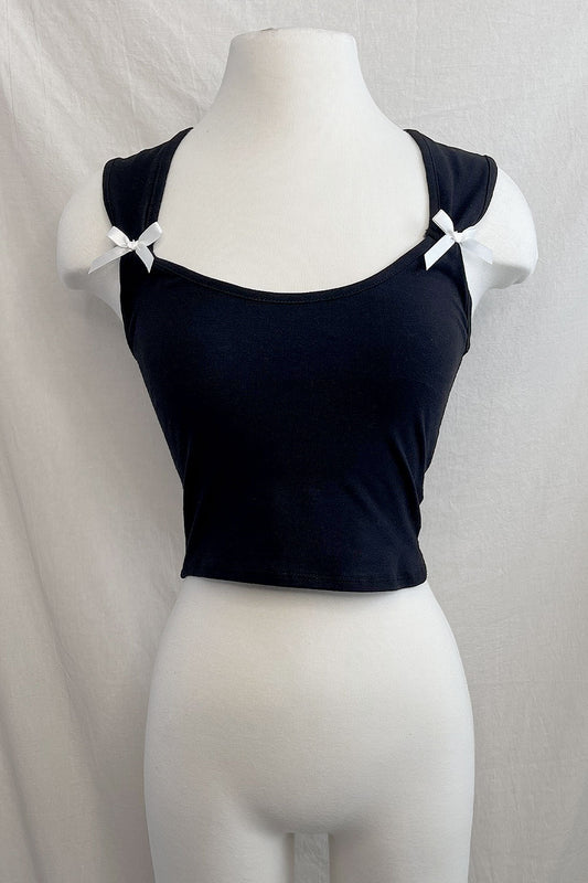 ALANIS COQUETTE BOW TOP