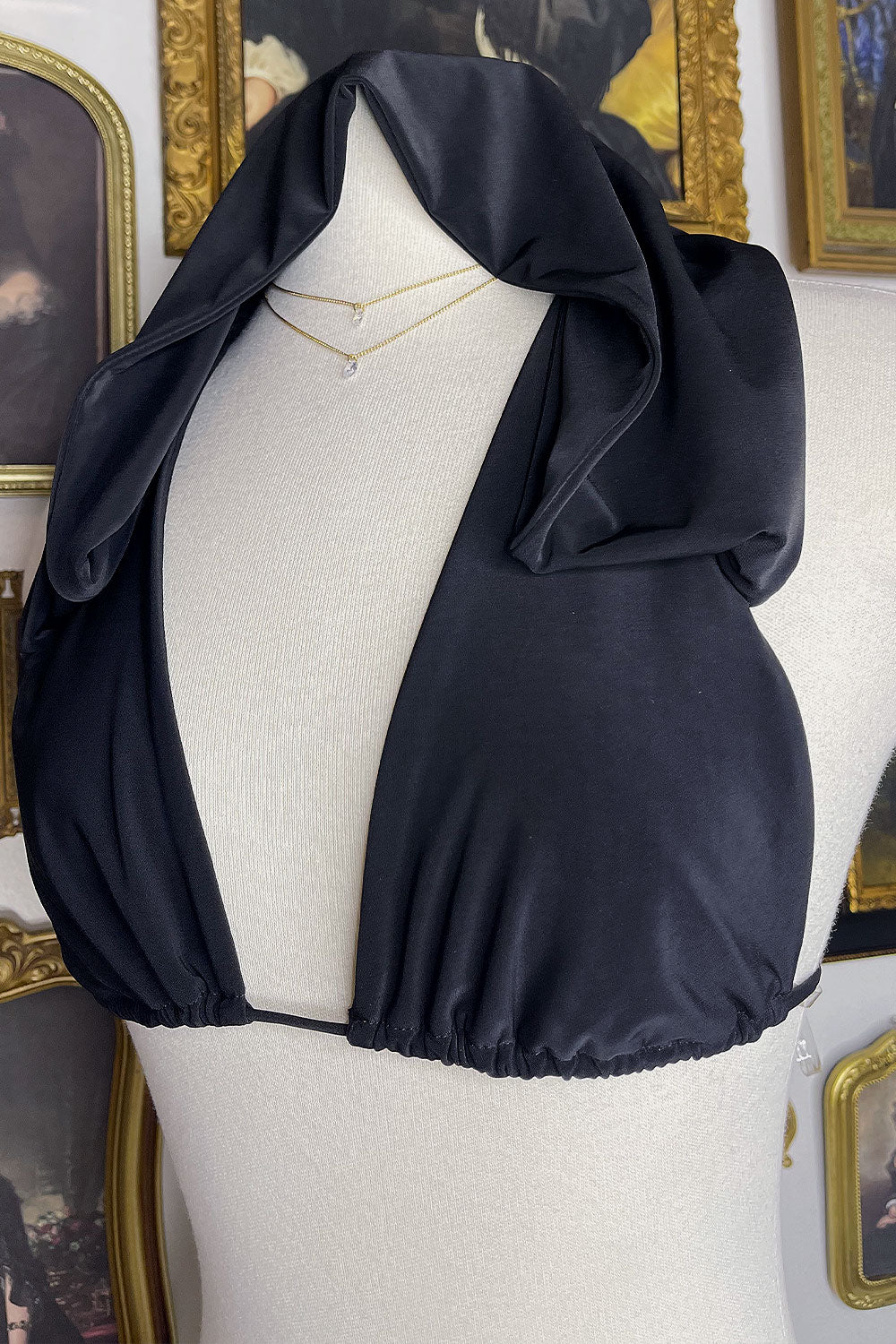 BEKAH OPEN BACK CROP TOP - BLACK