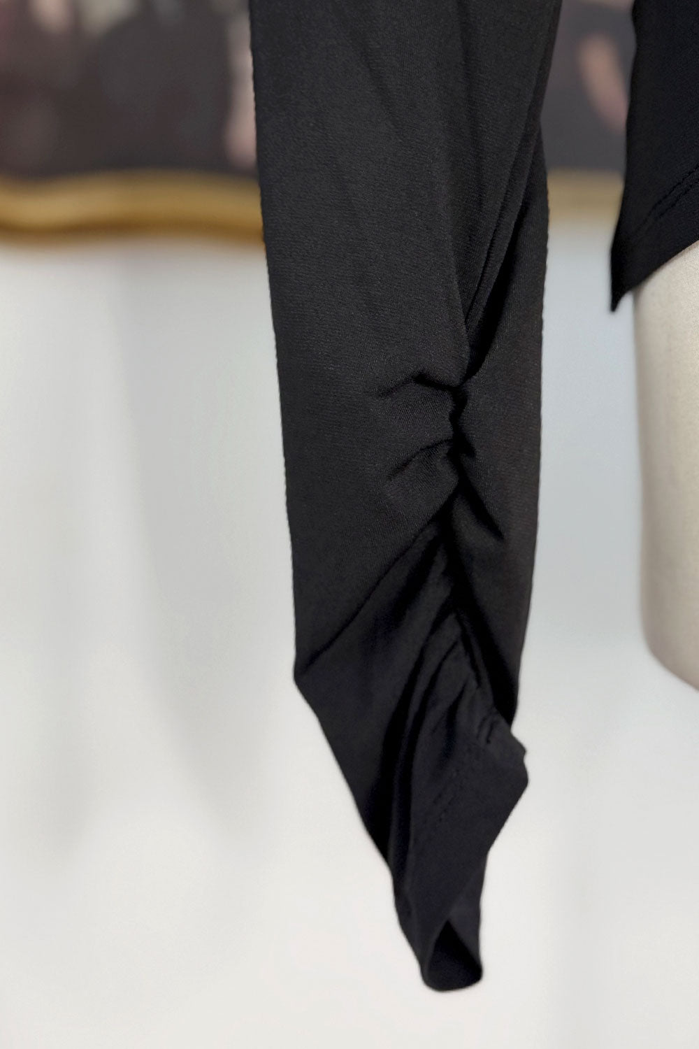 CETERA RUCHED ASYMMETRICAL TOP