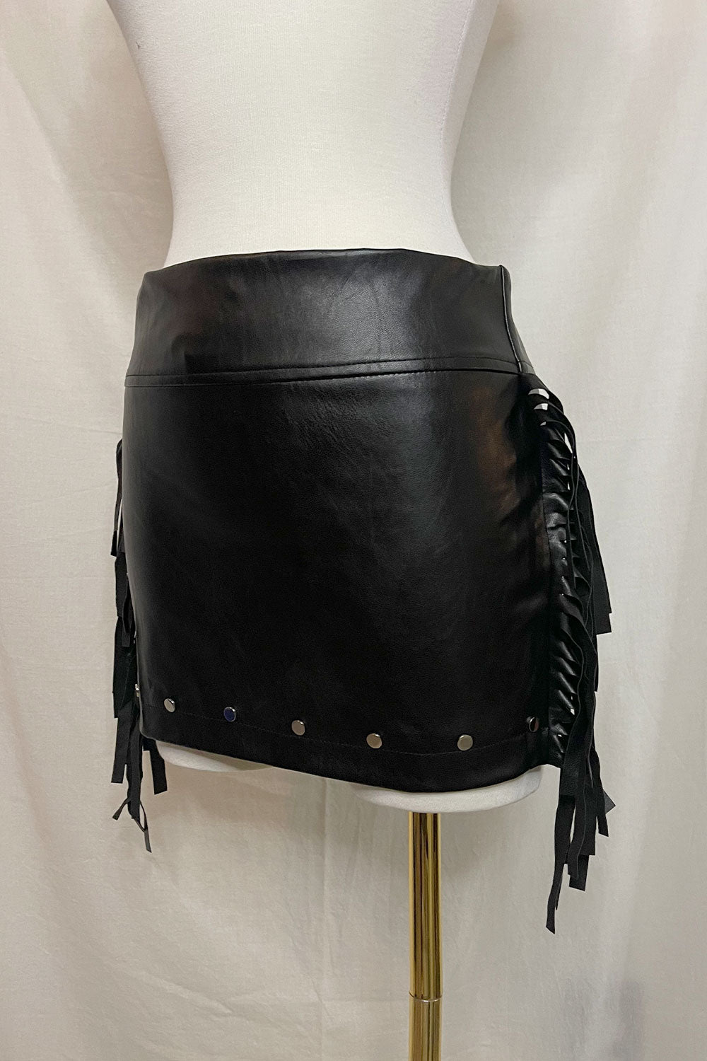 CHELSIE FRINGE LEATHER MINI SKIRT W/ STUDS