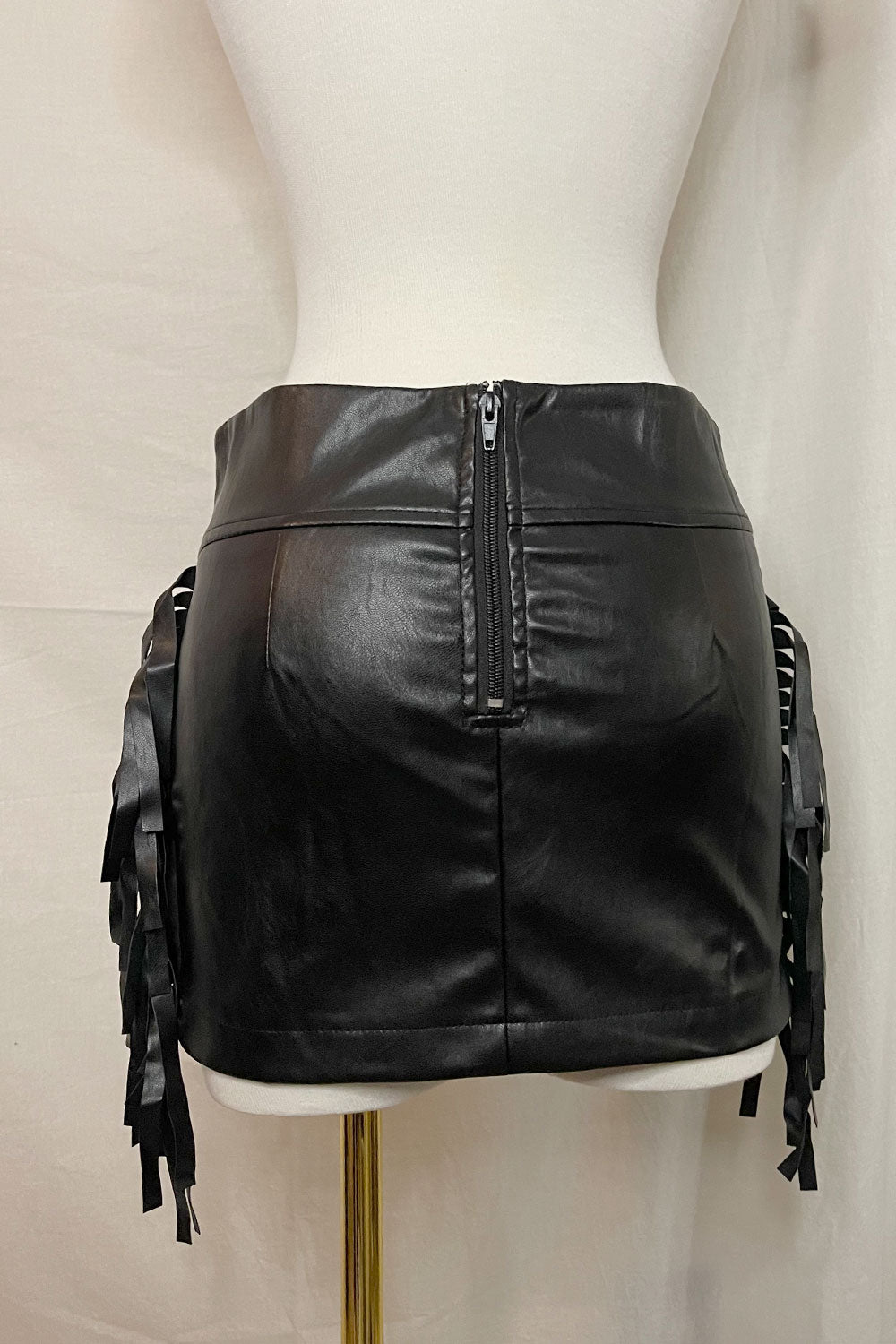 CHELSIE FRINGE LEATHER MINI SKIRT W/ STUDS