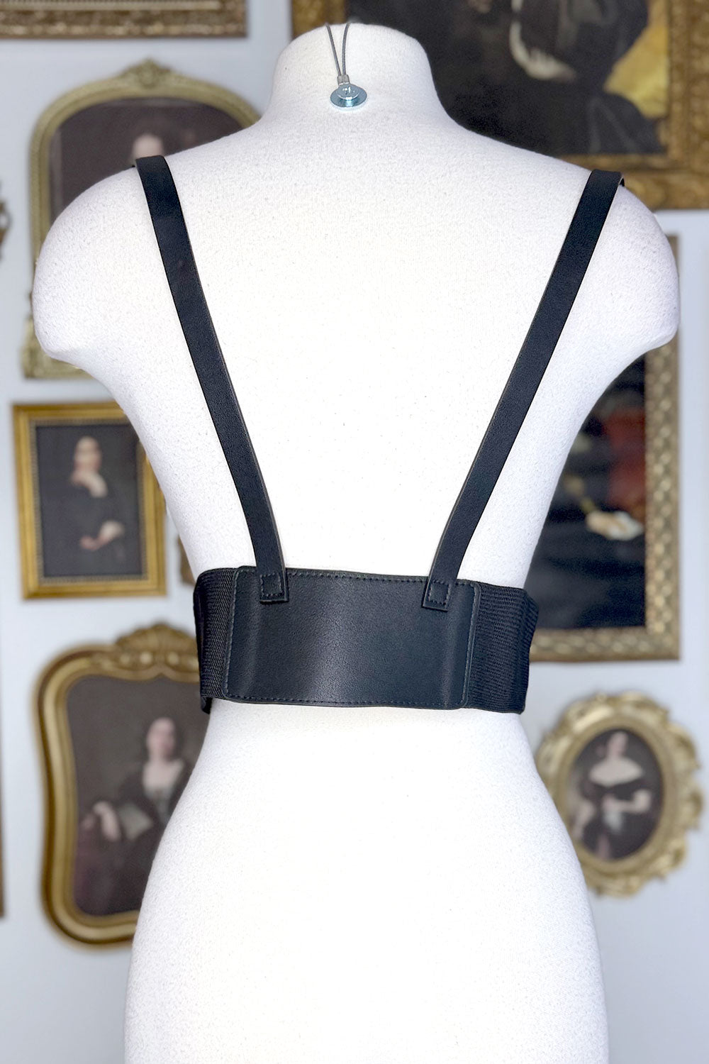 DOUBLE BUCKLE WESTERN HARNESS BELT
