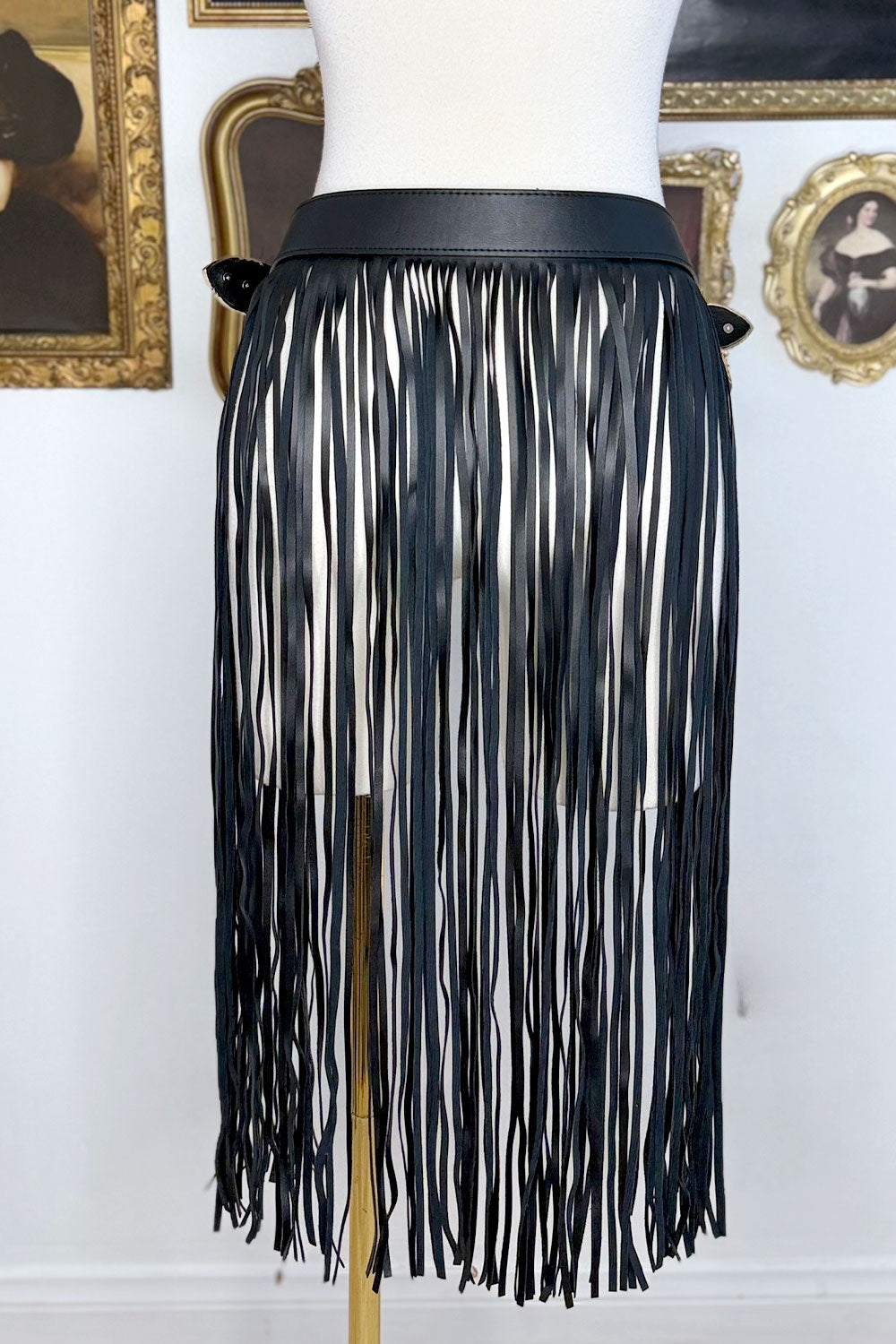 WESTERN FAUX LEATHER FRINGE BELT