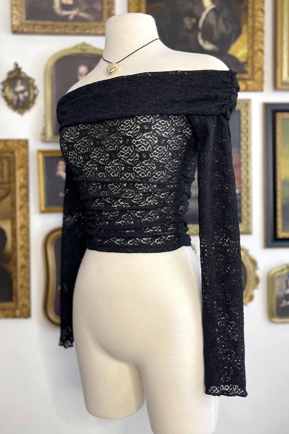 HALLEY OFF SHOULDER LACE TOP