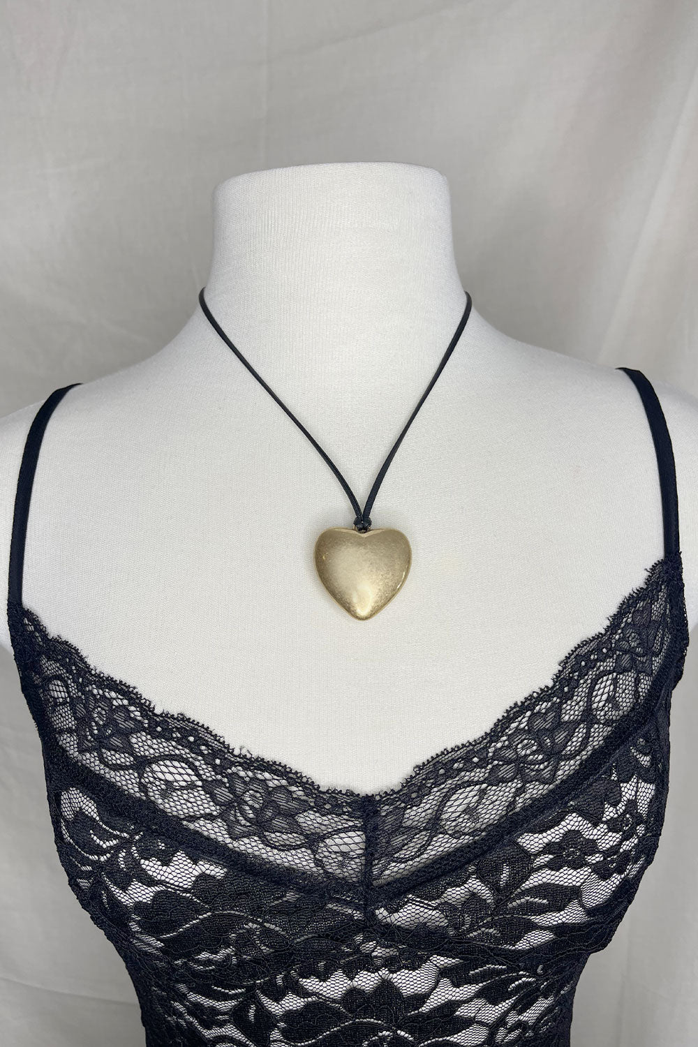 HEART NECKLACE 002