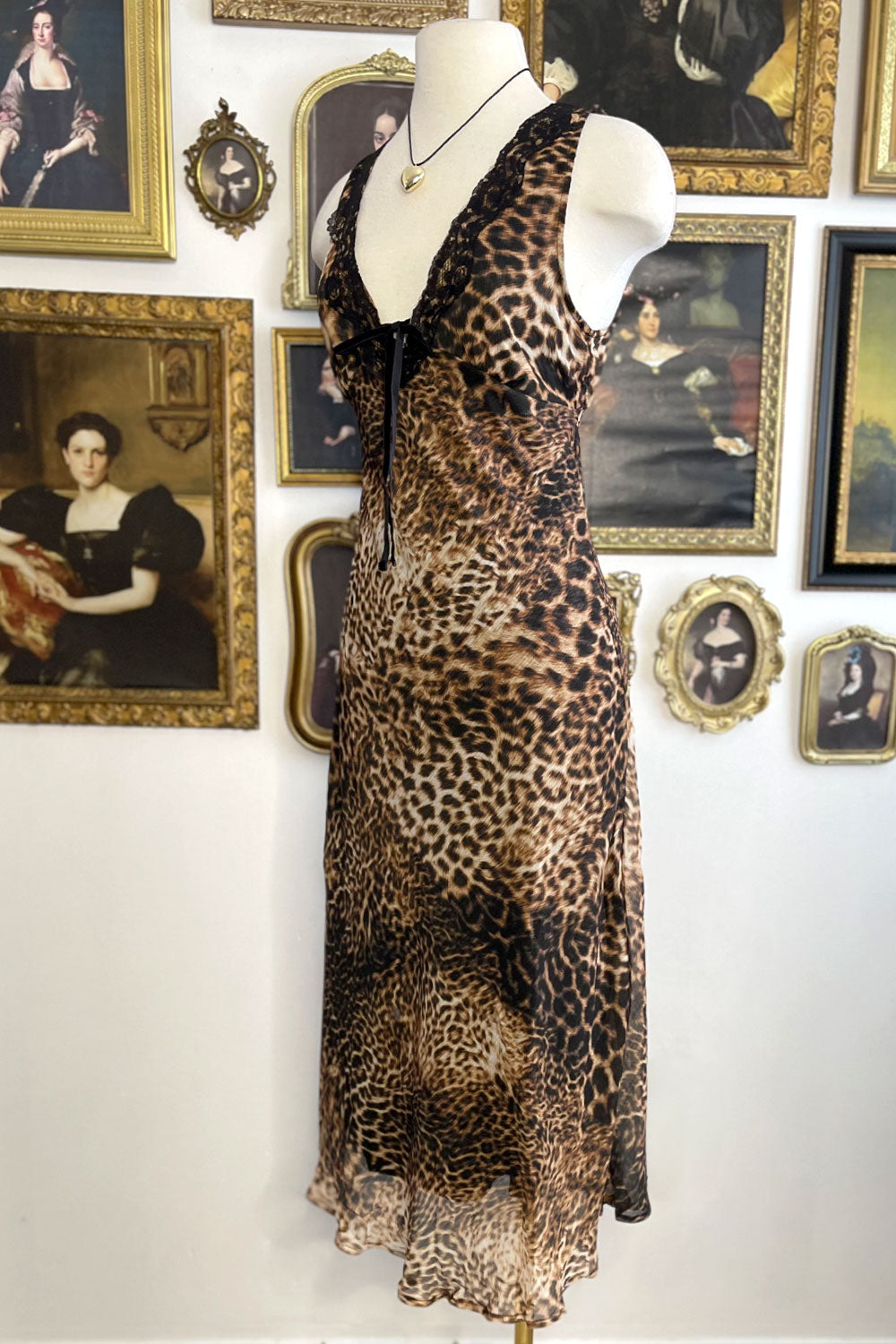 KAYLA LEOPARD MIDI DRESS