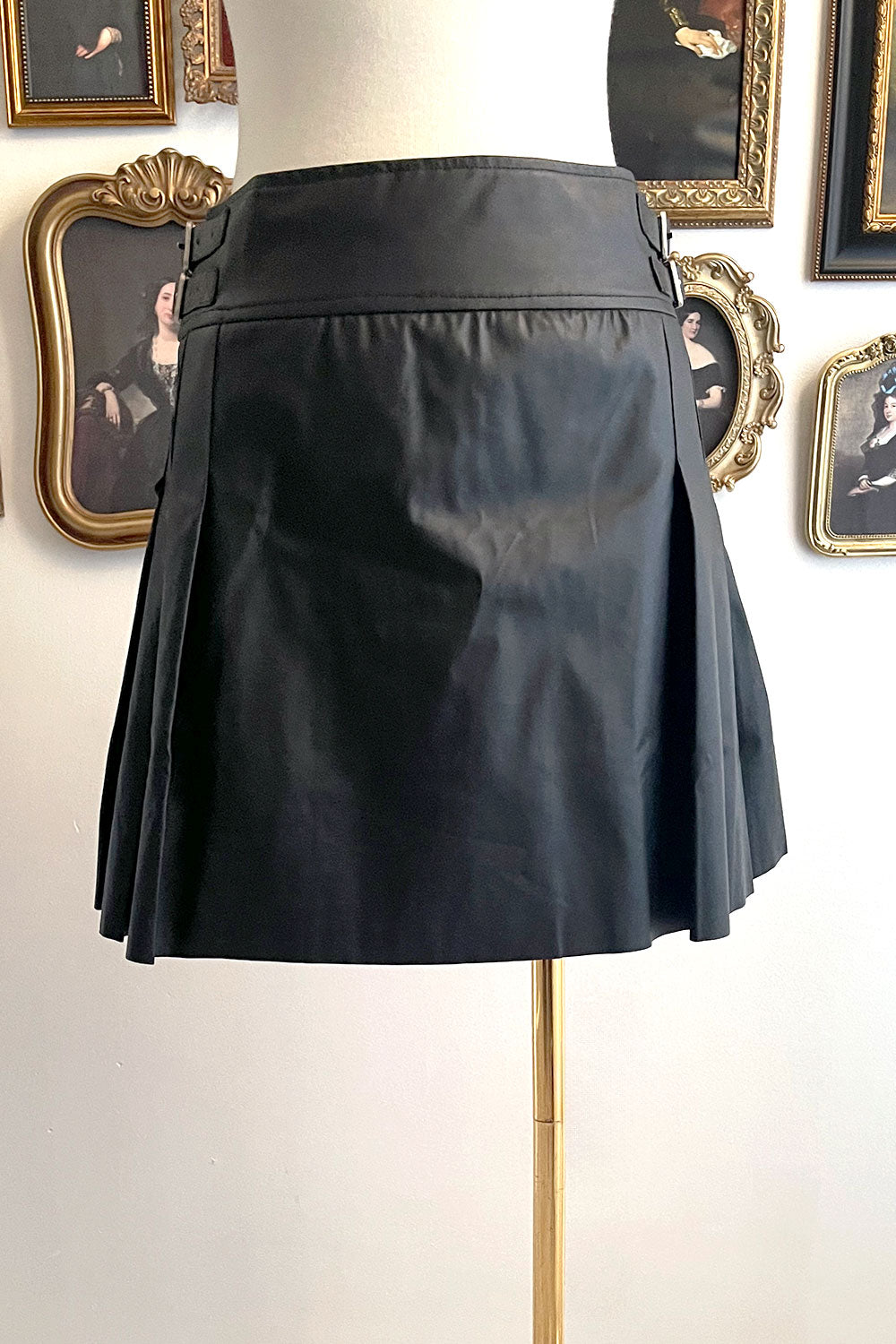 MEREDITH FAUX LEATHER SKIRT