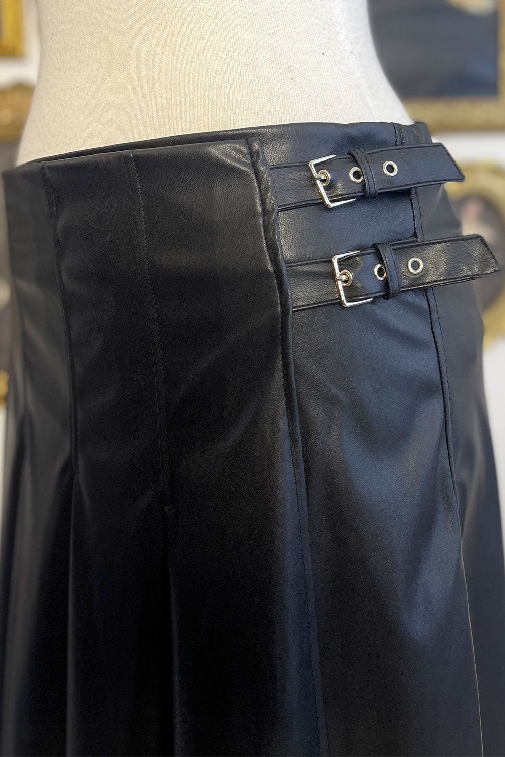 NATALIA MIDI PLEATED FAUX LEATHER SKIRT