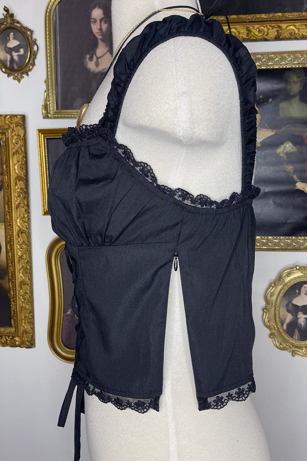 SHERRY LACE TRIM TOP
