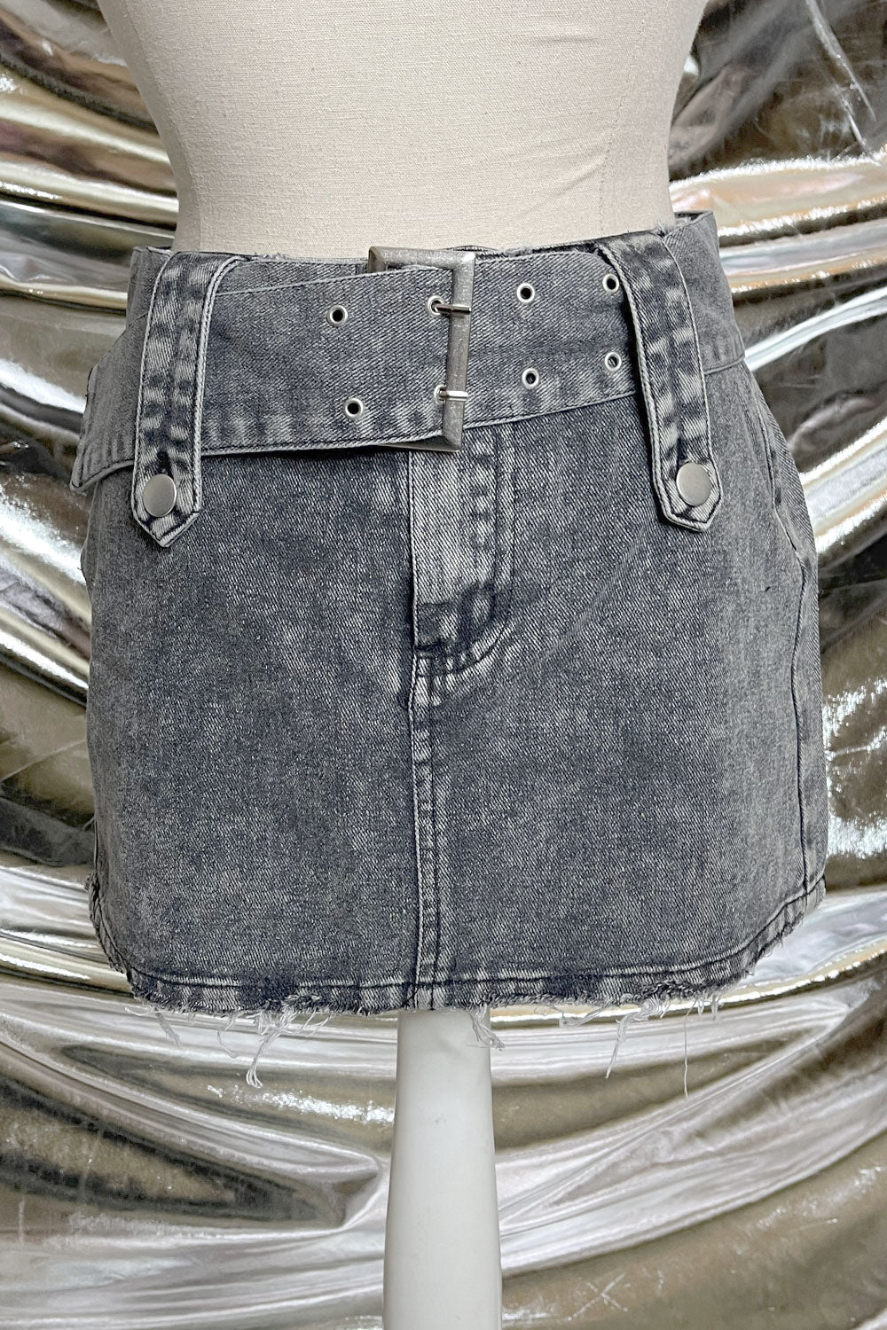 VICTORIA DENIM MICRO MINI SKIRT
